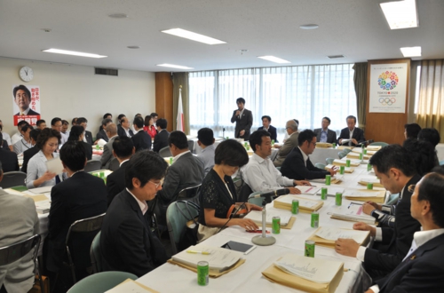 自民、厚生労働部会.jpg