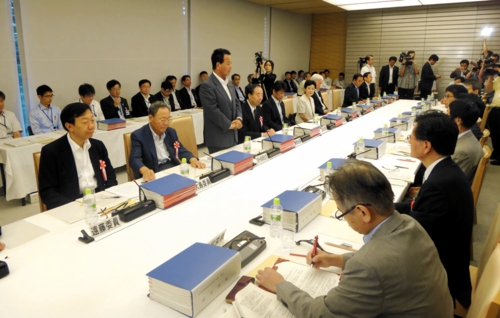 国民会議画像.jpg
